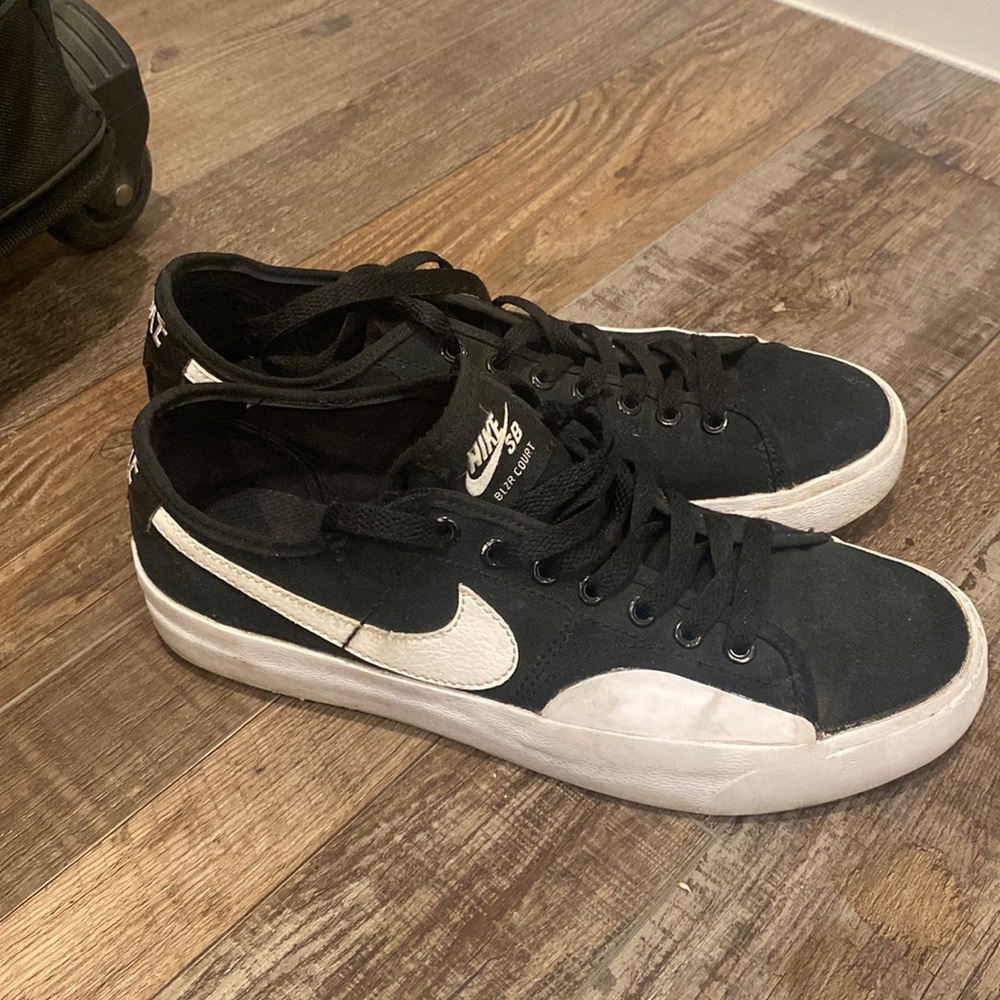 Nike SB Blzr court